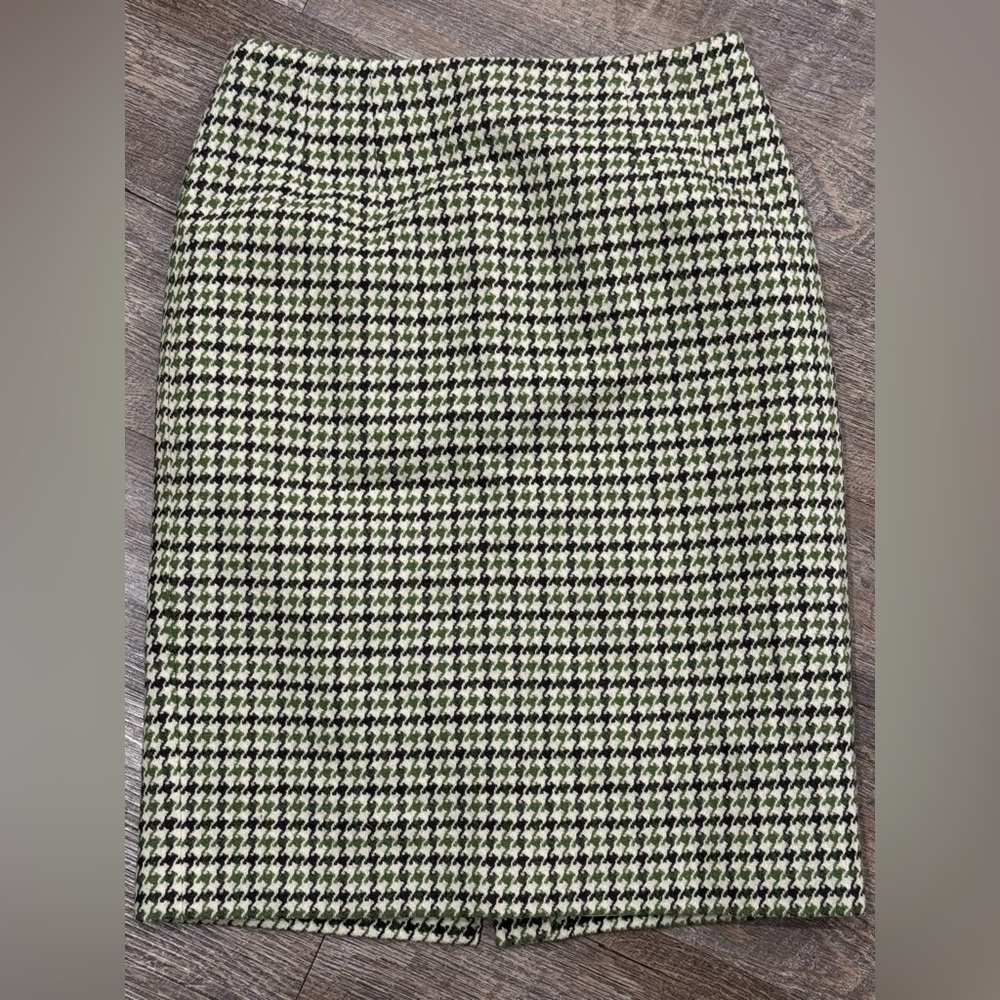 Vintage Talbots Green/Blue houndstooth Wool Skirt  Made In USA Size 6